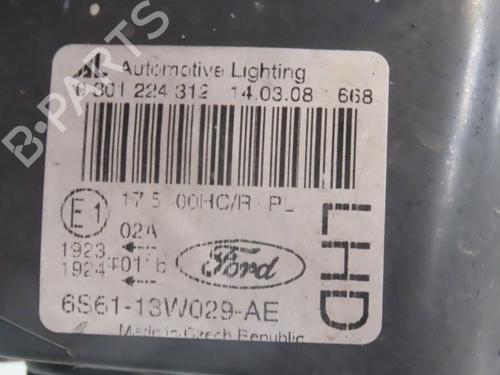 Used Right headlight FORD FIESTA V (JH_, JD_) 1.4 TDCi (68 hp) 26535036
