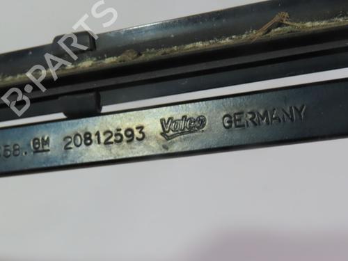 Used Front windshield wiper arm OPEL ZAFIRA TOURER C (P12) 1.4 (75) (140 hp) 27169462