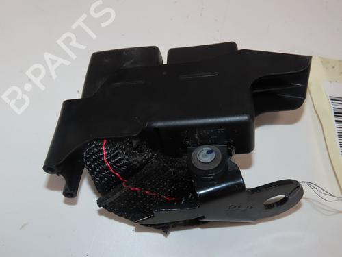 Used Seat buckle RENAULT CLIO III (BR0/1, CR0/1) 1.5 dCi (C/BR0G, C/BR1G) (68 hp) 32659516