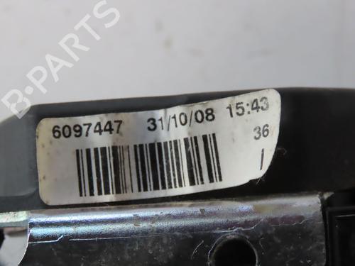 Used Front left belt tensioner VW POLO IV (9N_, 9A_) 1.4 TDI (70 hp) 29137142