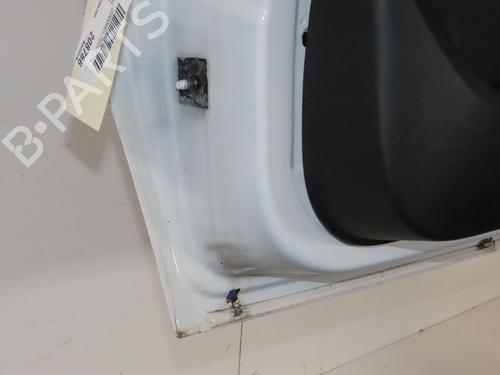 Used Right front door Right front door 37454313 37454313