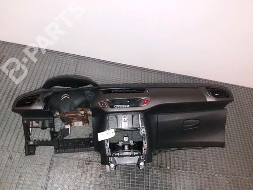 Tableau de bord CITROËN C3 II (SC_) 1.4 HDi 70 (SC8HZC, SC8HR0, SC8HP4) | BP9029474C46 