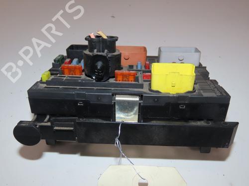 Used Fuse box Fuse box PEUGEOT 308 SW I (4E_, 4H_) 1.6 HDi (109 hp) 34387208 34387208