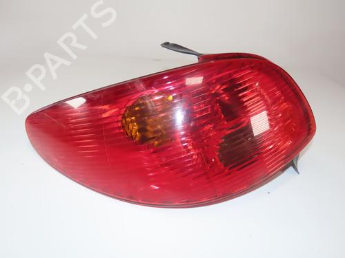 Used Left taillight Left taillight PEUGEOT 206 Hatchback (2A/C) 1.4 i (75 hp) 33031833 33031833