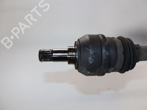 Used Left rear driveshaft Left rear driveshaft MERCEDES-BENZ GLA-CLASS (X156) GLA 45 AMG 4-matic (156.952) (360 hp) 33997842 33997842