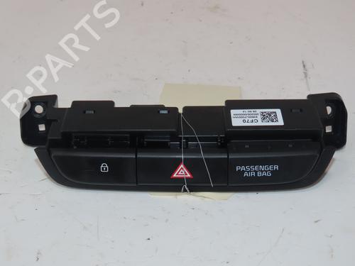 Bouton de warning KIA CEED (CD) 1.5 T-GDI | BP37705702I22  - Image 5