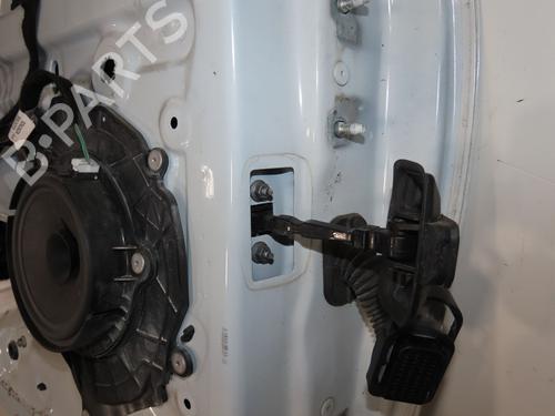 left-front-door-renault-clio-iv-bh_-2012-2013-2014-2015-2016-2017-2018-2019-2020-2021-33562423 main image