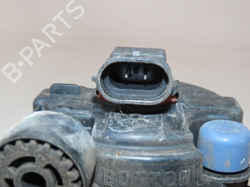 right-front-fog-light-citroen-c4-ii-nc_-2009-38410529 main image