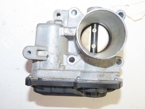 Used Throttle body Throttle body RENAULT CLIO IV (BH_) 1.2 16V (73 hp) 33679993 33679993