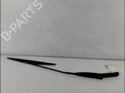Used Front windshield wiper arm FIAT PANDA (169_) 1.2 (169AXF2A, 169AXF1A) (69 hp) 14901031