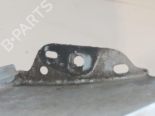 Używane Błotnik przedni prawy PEUGEOT 206 Hatchback (2A/C) 1.6 16V (109 hp) 30892940