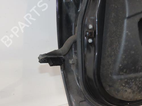 Used Right rear door Right rear door 37675718 37675718