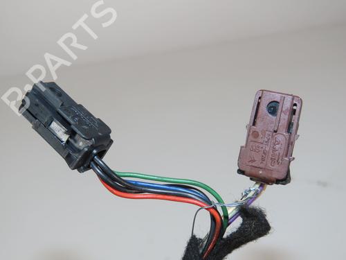 Retrovisor esquerdo PEUGEOT 207 CC (WD_) 1.6 16V Turbo (150 hp) 31277325