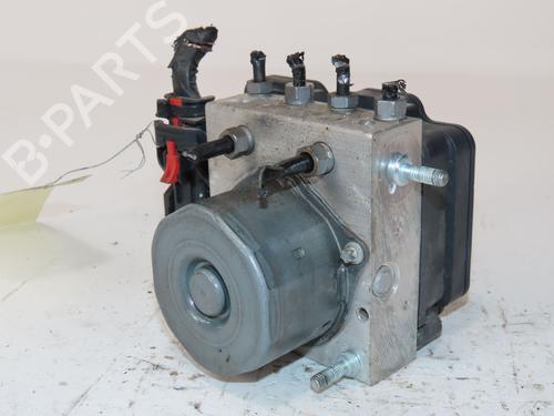 Used ABS pump VW POLO V (6R1, 6C1) 1.6 TDI (90 hp) 25886092