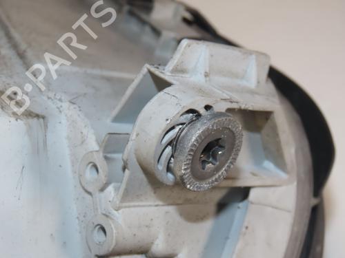 Używane Lampa przednia lewa MERCEDES-BENZ C-CLASS (W203) C 200 CDI (203.007) (122 hp) 30916531