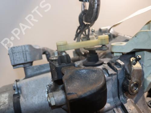 Used Gearbox PEUGEOT 207 (WA_, WC_) 1.4 16V (95 hp) 30868190
