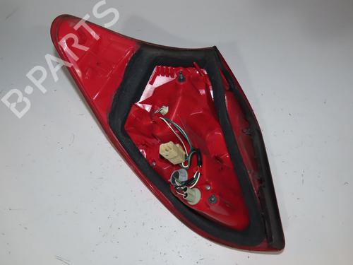 Used Right taillight TOYOTA RAV 4 III (_A3_) 2.2 D 4WD (ALA30_, ALA30R) (136 hp) 24489883