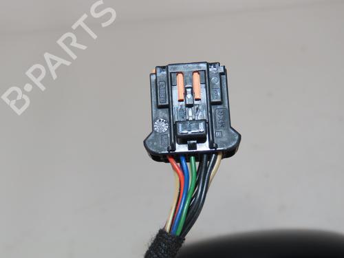 right-mirror-citroen-c5-iii-break-rw_-2008-2009-2010-2011-2012-2013-2014-2015-2016-2017-37276896 main image