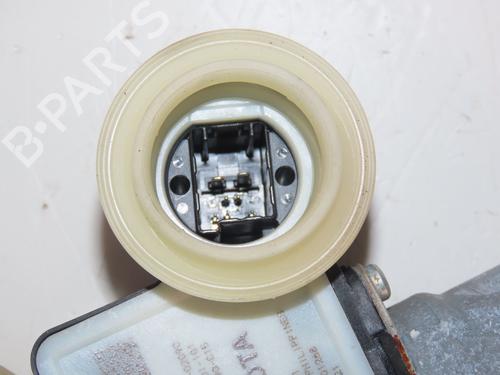 Used Rear right window mechanism Rear right window mechanism TOYOTA COROLLA Estate (_E21_) 2.0 Hybrid (MZEH12) (180 hp) 33187876 33187876