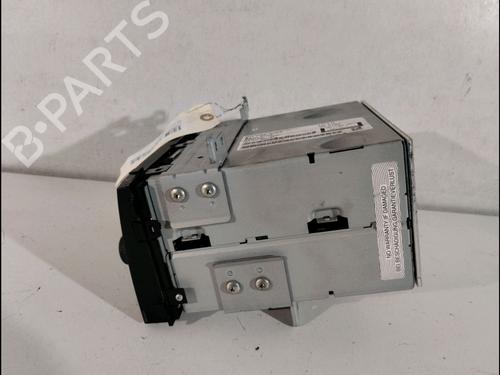 Used Radio KIA CEE'D Hatchback (ED) 1.6 CRDi 90 (90 hp) 11807278