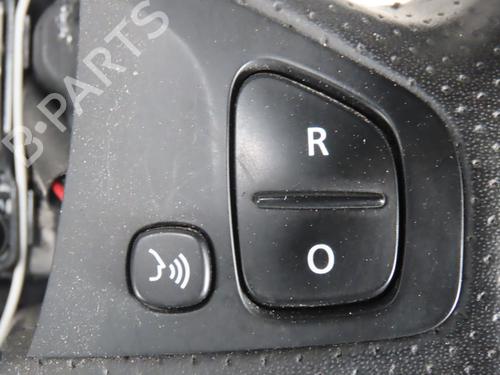 steering-wheel-renault-zoe-bfm_-2012-30291804 main image