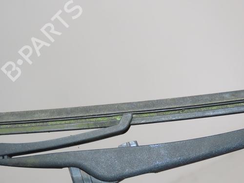 Used Rear windshield wiper arm RENAULT MEGANE IV Hatchback (B9A/M/N_) 1.2 TCe 130 (B9MR) (130 hp) 32659591