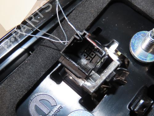 Used Right tailgate light PEUGEOT 2008 II (UD_, US_, UY_, UJ_, UR_, UC_) 1.2 PureTech 130 (USHNS, URHNS) (130 hp) 31605720