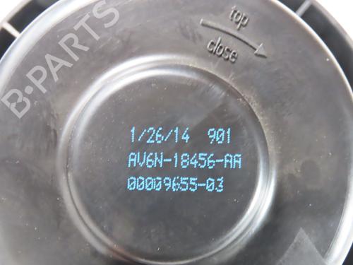 Heater blower motor VOLVO V40 Hatchback (525) T2 GTDi | BP27887008M62