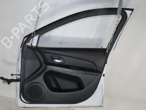 Portier rechts voor CHEVROLET CRUZE Station Wagon (J308) 2.0 TD (163 hp) 31302450