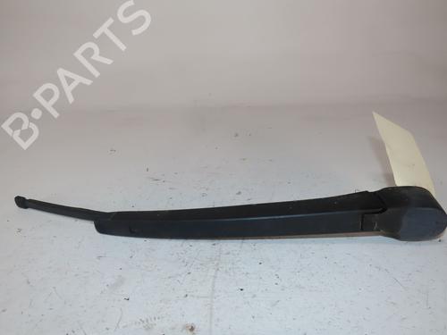 Used Rear windshield wiper arm VW POLO VI (AW1, BZ1, AE1) 1.0 TSI (95 hp) 29137263