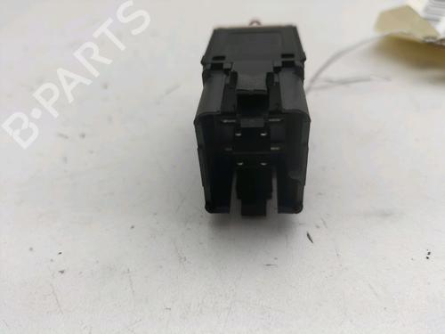 Used Warning switch VW SCIROCCO III (137, 138) 2.0 TDI (140 hp) 11502898