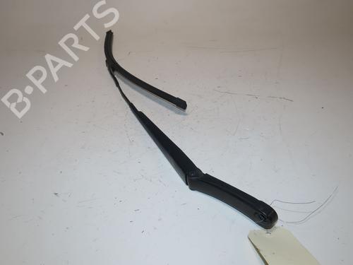 front-windshield-wiper-arm-vw-beetle-5c1-5c2-2011-2012-2013-2014-2015-2016-2017-2018-2019-24345244 main image