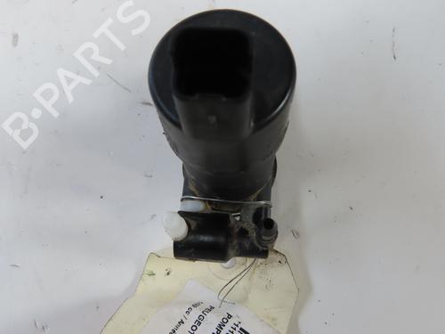 Used Washer pump PEUGEOT 2008 II (UD_, US_, UY_, UJ_, UR_, UC_) 1.5 BlueHDI 130 (131 hp) 19162601