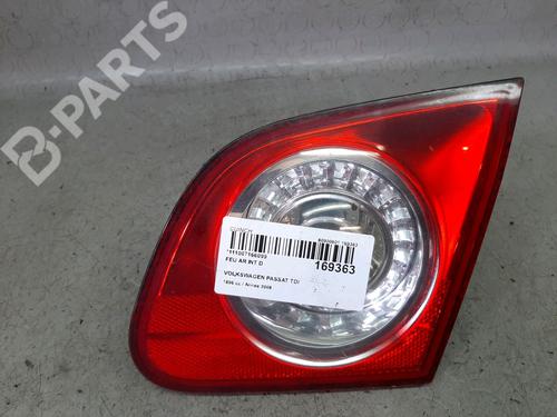 Højre baglygte bagklap VW PASSAT B6 (3C2) 1.9 TDI (105 hp) 9014958