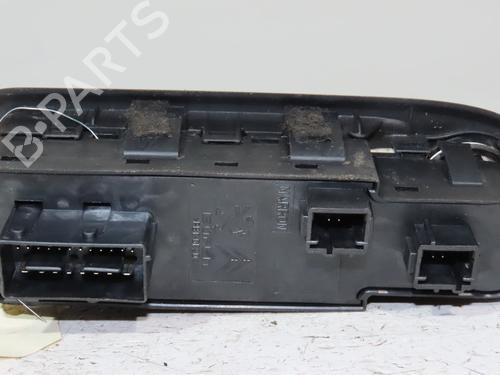 Used Left front window switch CITROËN C5 III Break (RW_) 1.6 HDi 110 (RW9HZC) (109 hp) 23334122