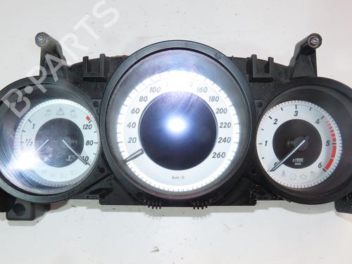 Instrument cluster MERCEDES-BENZ C-CLASS (W204) C 200 CDI (204.001) | BP28206268C47 