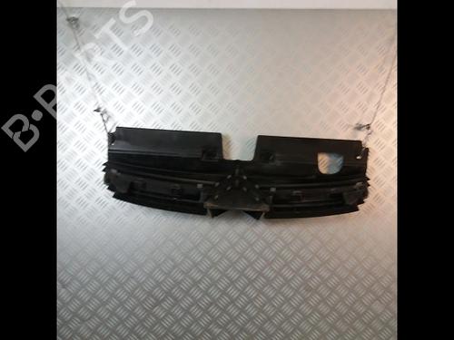 Used Grille CITROËN C5 I (DC_) 2.2 HDi (DC4HXB, DC4HXE) (133 hp) 9009000