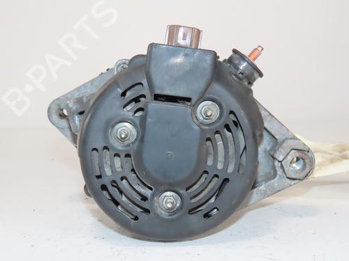 Used Alternator Alternator TOYOTA YARIS (_P9_) 1.0 VVT-i (KSP90_, KSP90R) (69 hp) 32690877 32690877