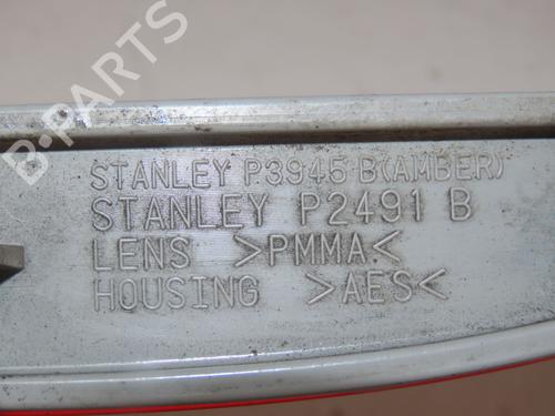 Używane Lampa zderzaka tylnego prawa MAZDA 3 Saloon (BM_, BN_) 2.2 D (150 hp) 30868313