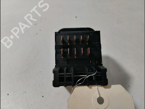 Used Headlight switch Headlight switch OPEL CORSA B (S93) 1.0 i 12V (F08, F68, M68) (54 hp) 10714740 10714740