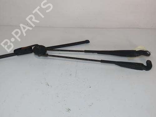Front windshield wiper arm RENAULT TWINGO I (C06_) 1.2 (C066, C068) | BP29819259C143