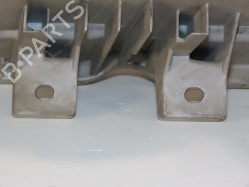 Used Right headlight MERCEDES-BENZ C-CLASS (W202) C 200 CDI (202.134) (102 hp) 30164792