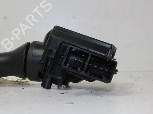 Used Steering column stalk TOYOTA YARIS (_P13_) 1.0 (KSP130_, KSP130) (69 hp) 17086134