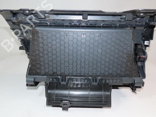 Used Glove box VW GOLF VII (5G1, BQ1, BE1, BE2) 2.0 GTI Clubsport (265 hp) 28121055