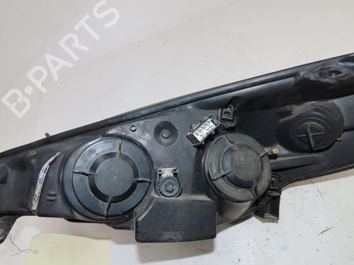 Used Right headlight Right headlight PEUGEOT 206+ (2L_, 2M_) 1.4 HDi eco 70 (68 hp) 33860132 33860132