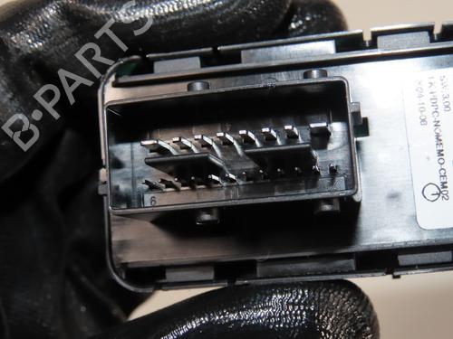 Used Left front window switch Left front window switch CITROËN C5 AIRCROSS (A_) 1.2 Hybrid 136 (ARHPYJ) (136 hp) 33947423 33947423