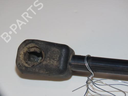 Vérin de coffre/hayon VW TIGUAN (5N_) 2.0 TDI 4motion (136 hp) 30825233