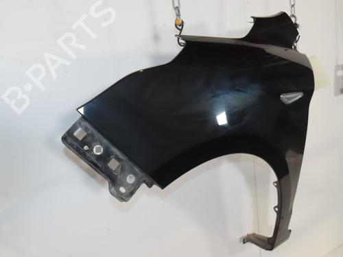 Used Left front fenders Left front fenders 37480122 37480122