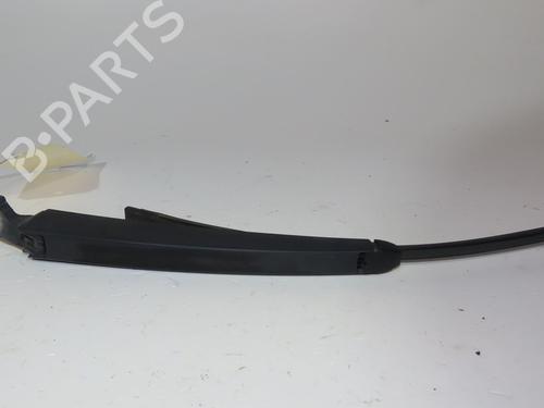 Used Rear windshield wiper arm VW POLO IV (9N_, 9A_) 1.2 12V (64 hp) 23165389