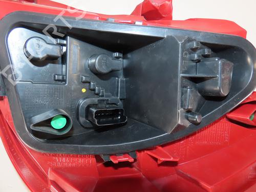 Used Left taillight RENAULT CLIO IV (BH_) 1.2 16V (BHA1, BHAK, BHMG, BHMK) (75 hp) 29740361